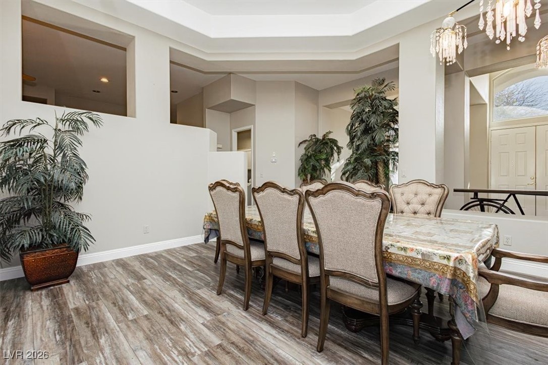 6880 Royal Heritage Court