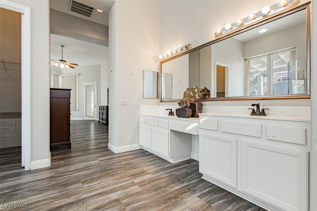 6880 Royal Heritage Court