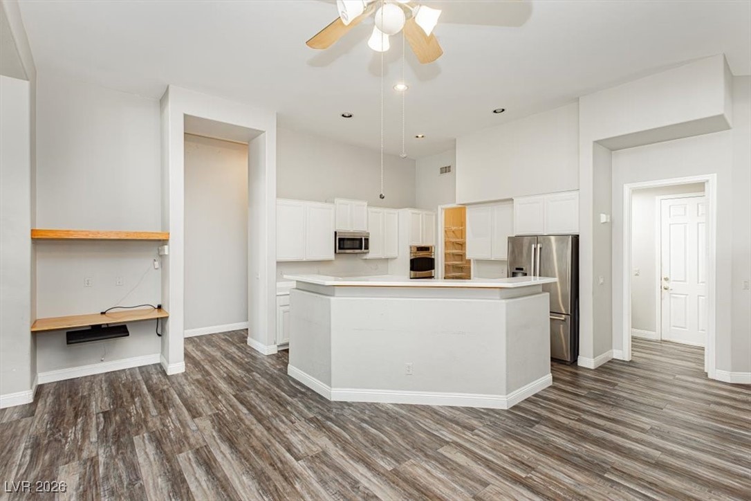 6880 Royal Heritage Court