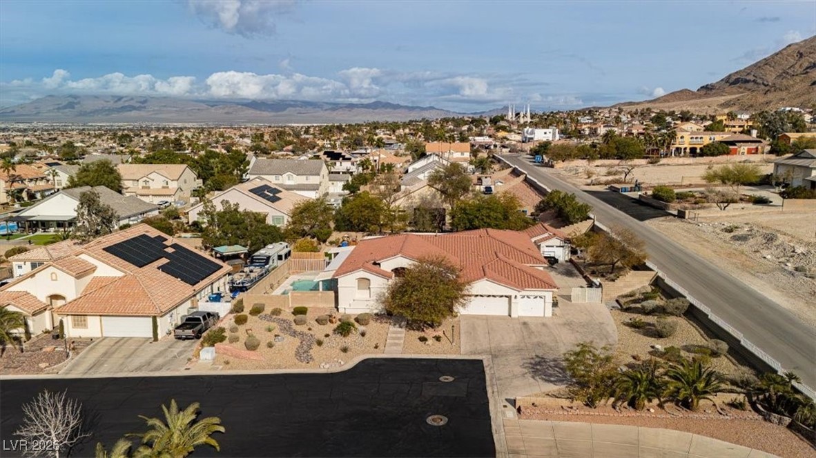 6880 Royal Heritage Court