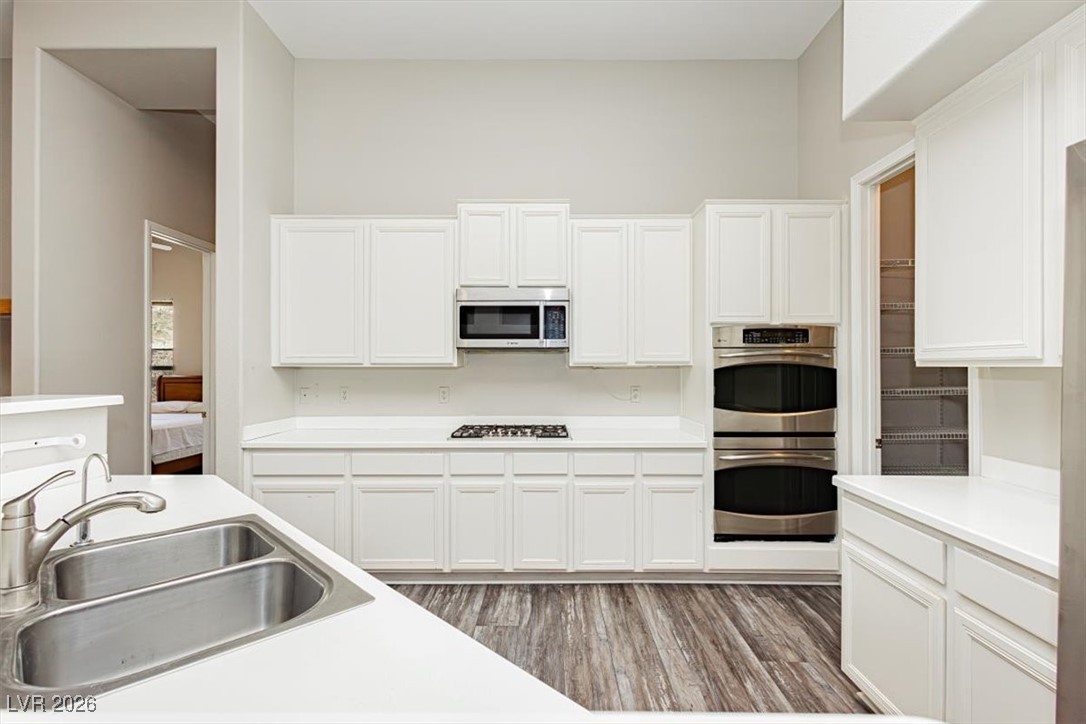 6880 Royal Heritage Court