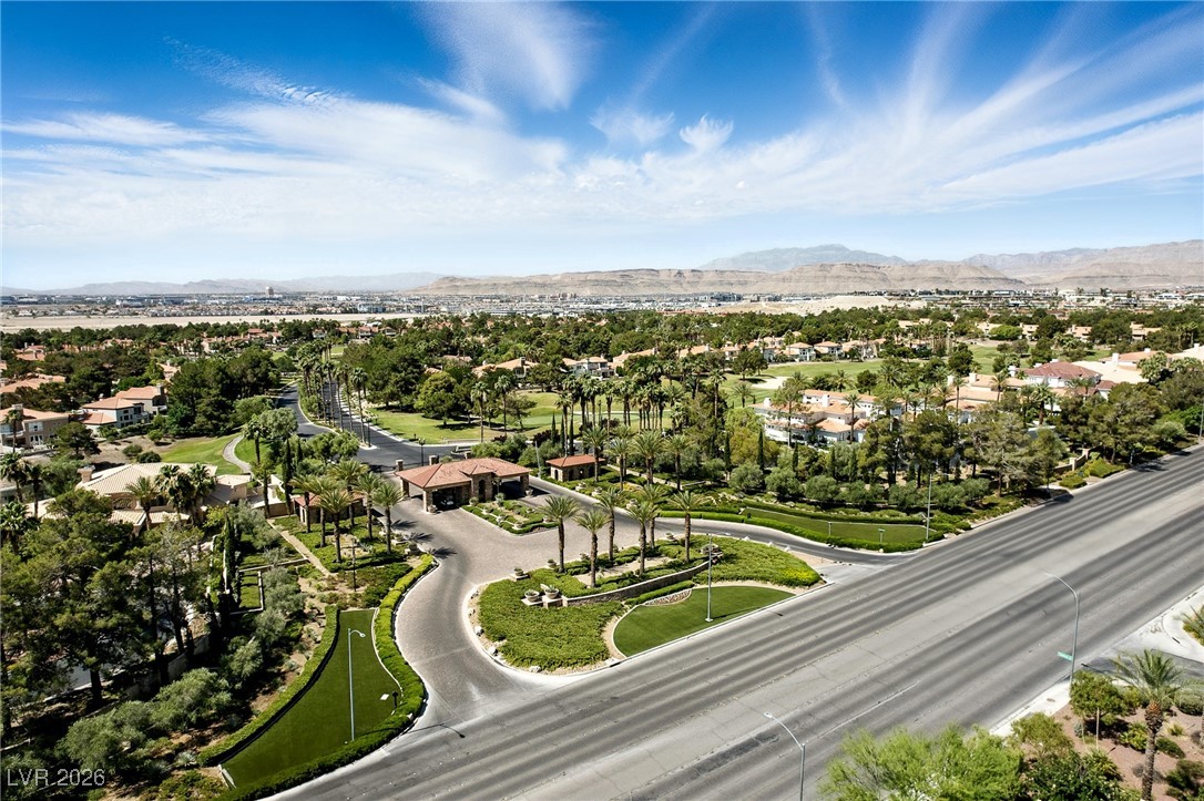 7988 Harbour Towne Avenue