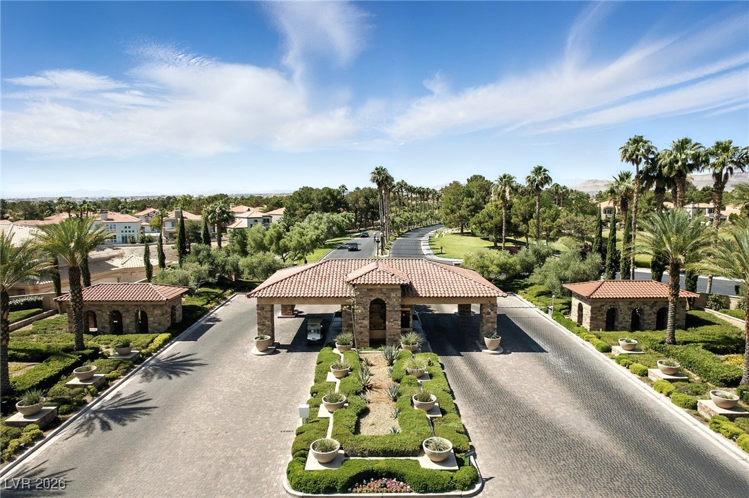 7988 Harbour Towne Avenue