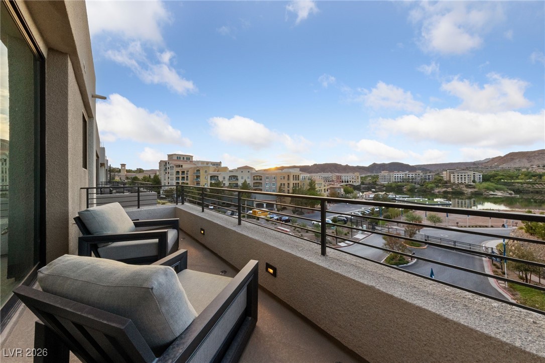 38 Promenade Isle Lane