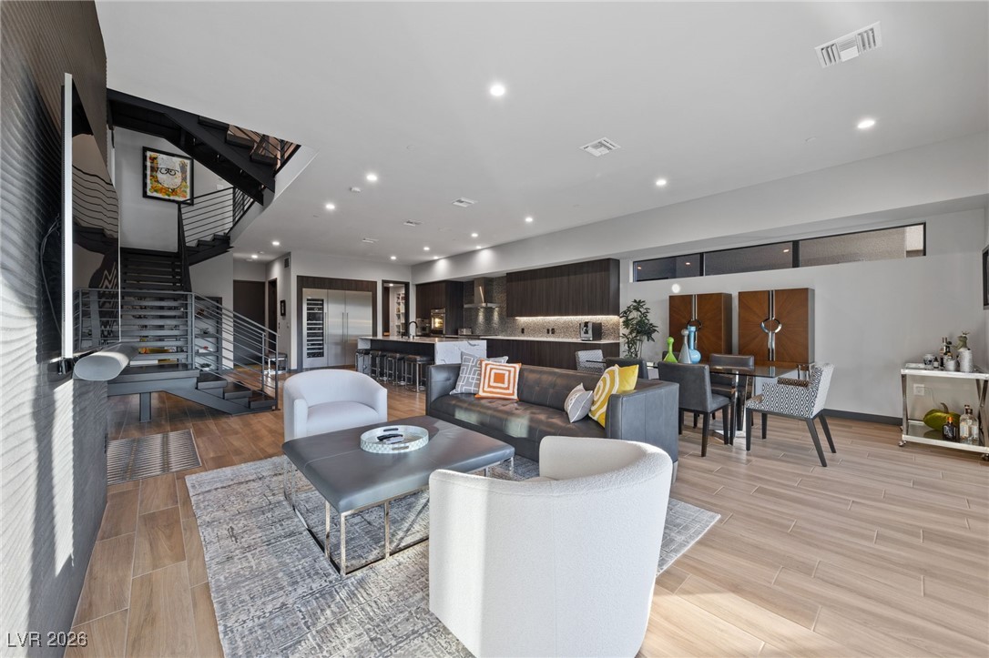 38 Promenade Isle Lane