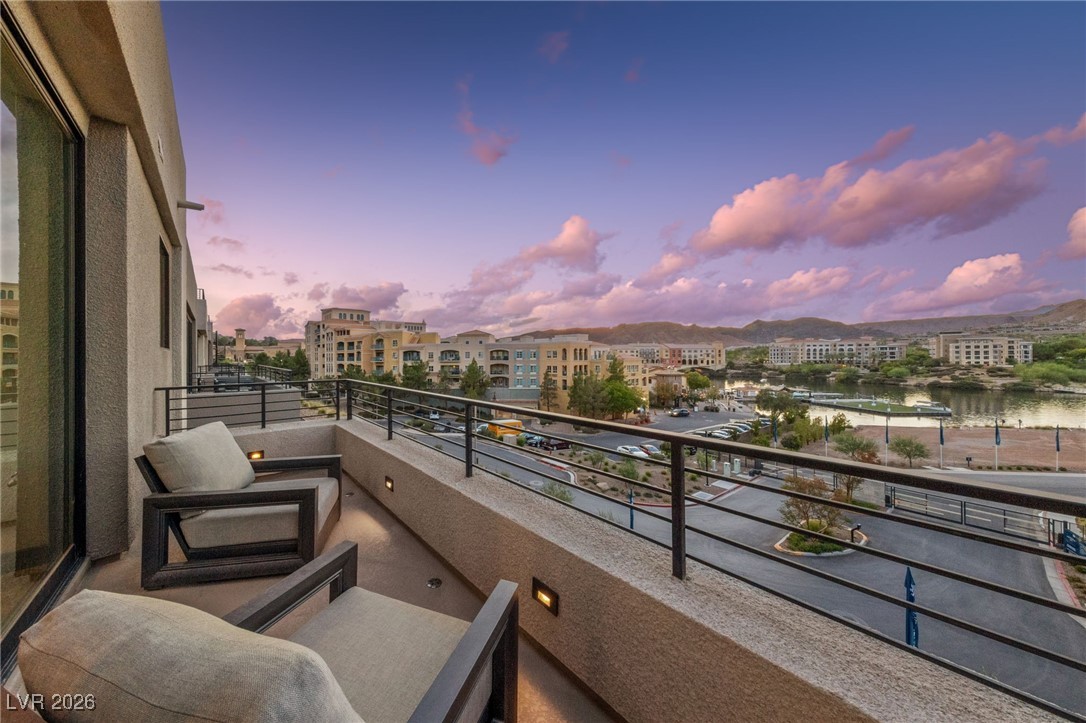 38 Promenade Isle Lane