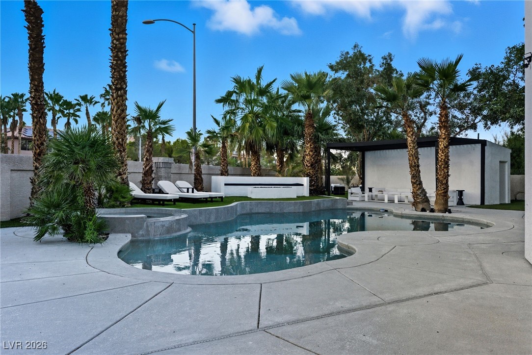 8717 Kingship Court