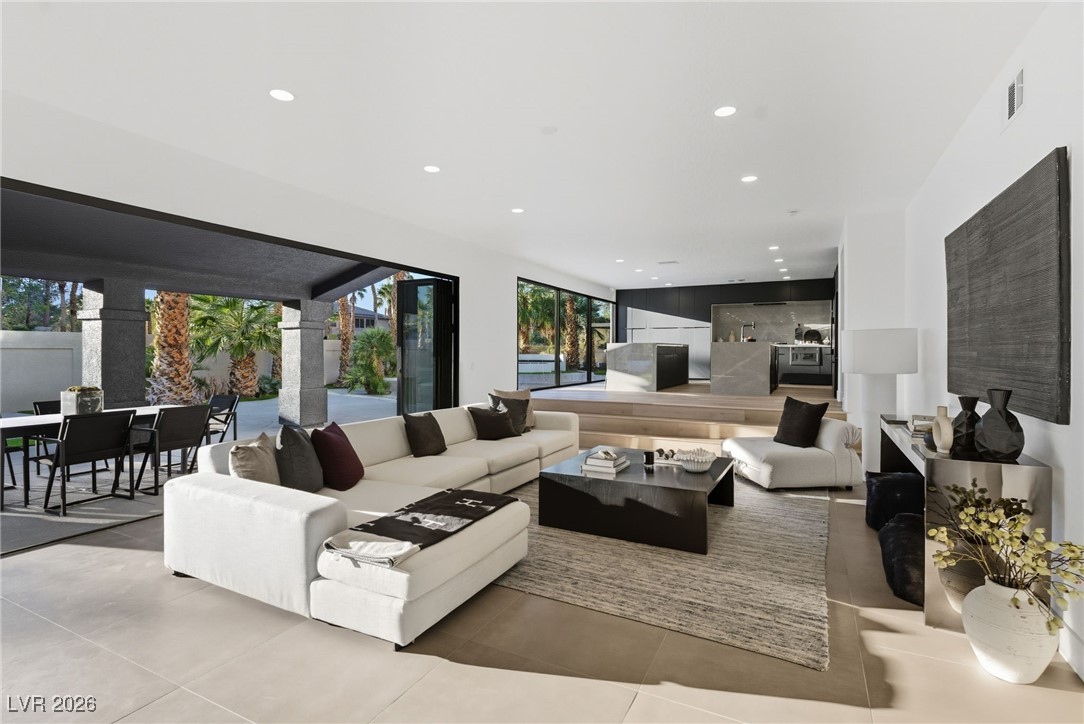 8717 Kingship Court