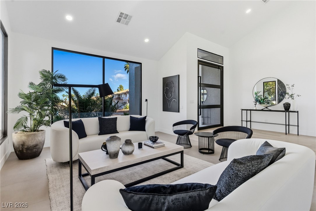 8717 Kingship Court