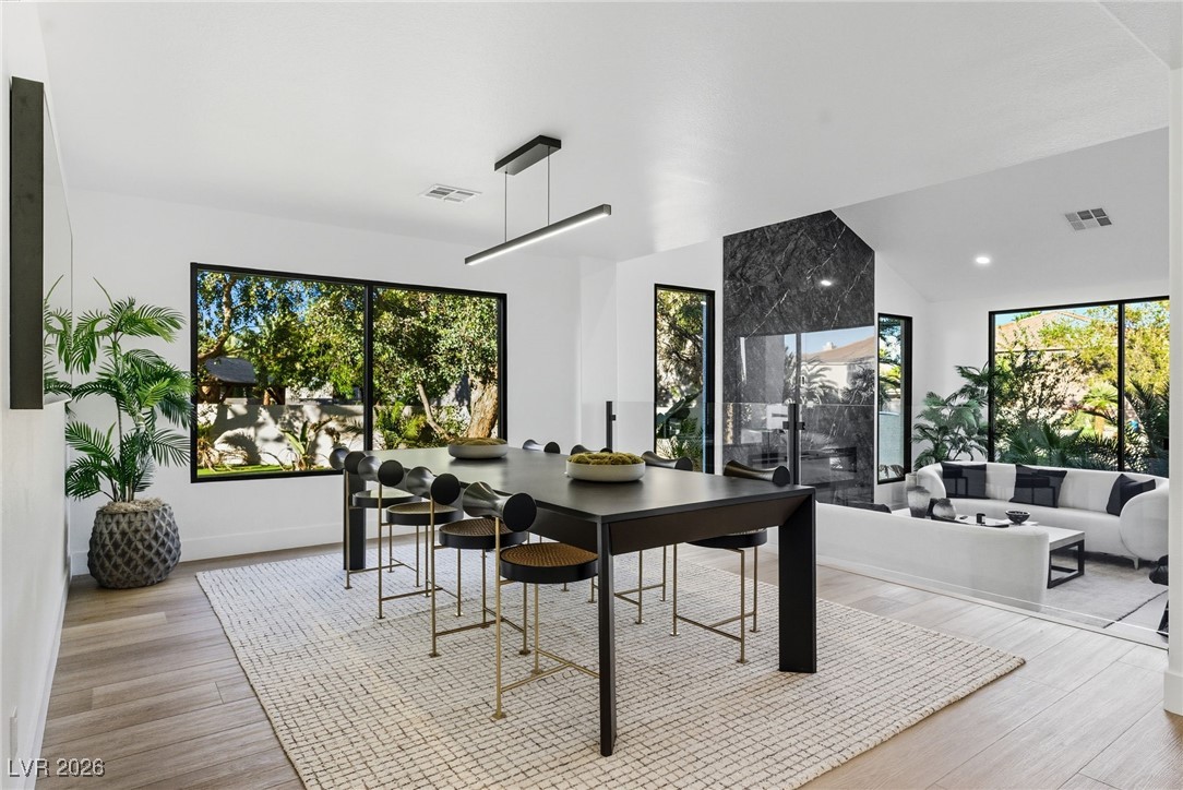 8717 Kingship Court