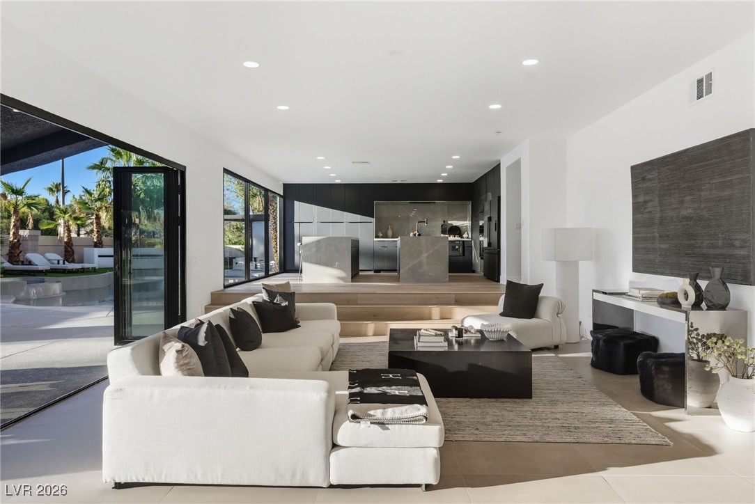 8717 Kingship Court
