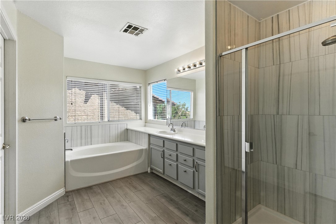 3034 Scenic Valley Way