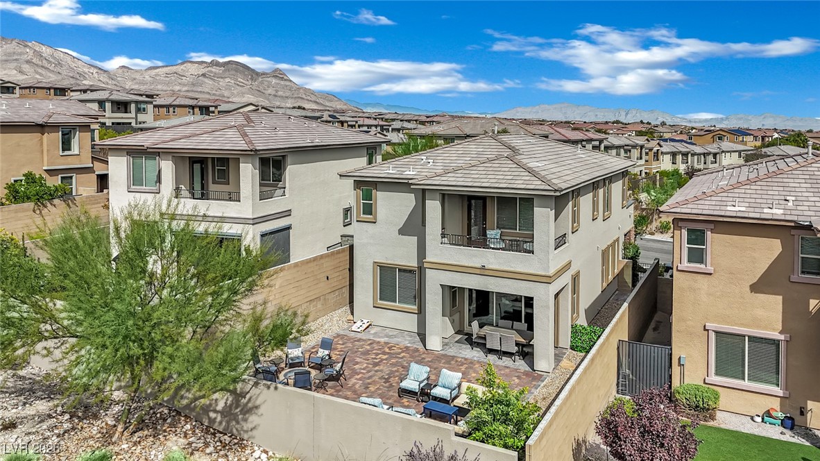 737 Foreign Reef Way