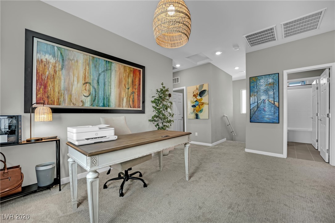 737 Foreign Reef Way