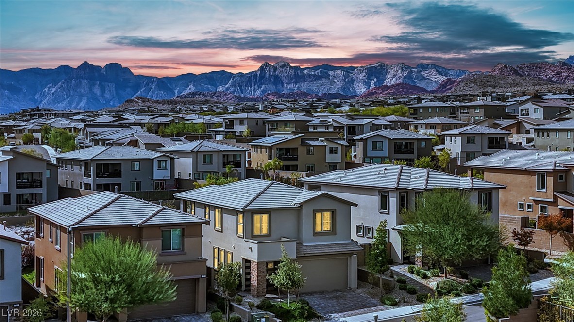 737 Foreign Reef Way