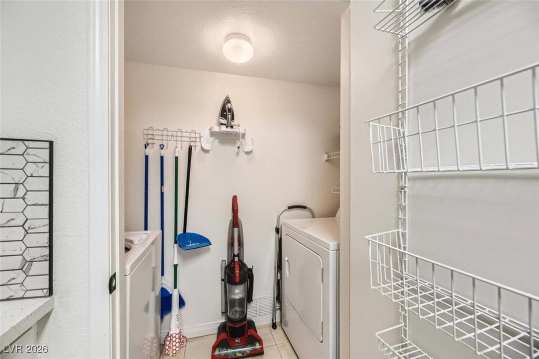 555 East Silverado Ranch Boulevard 1158