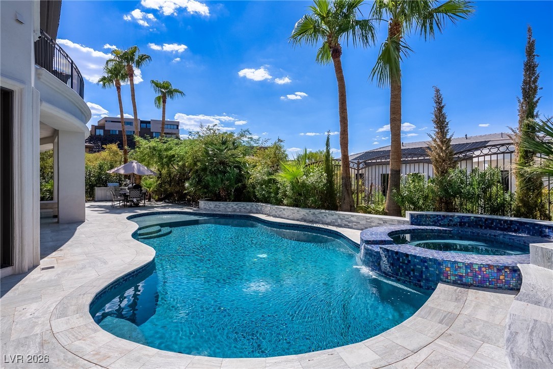 779 Clove Court
