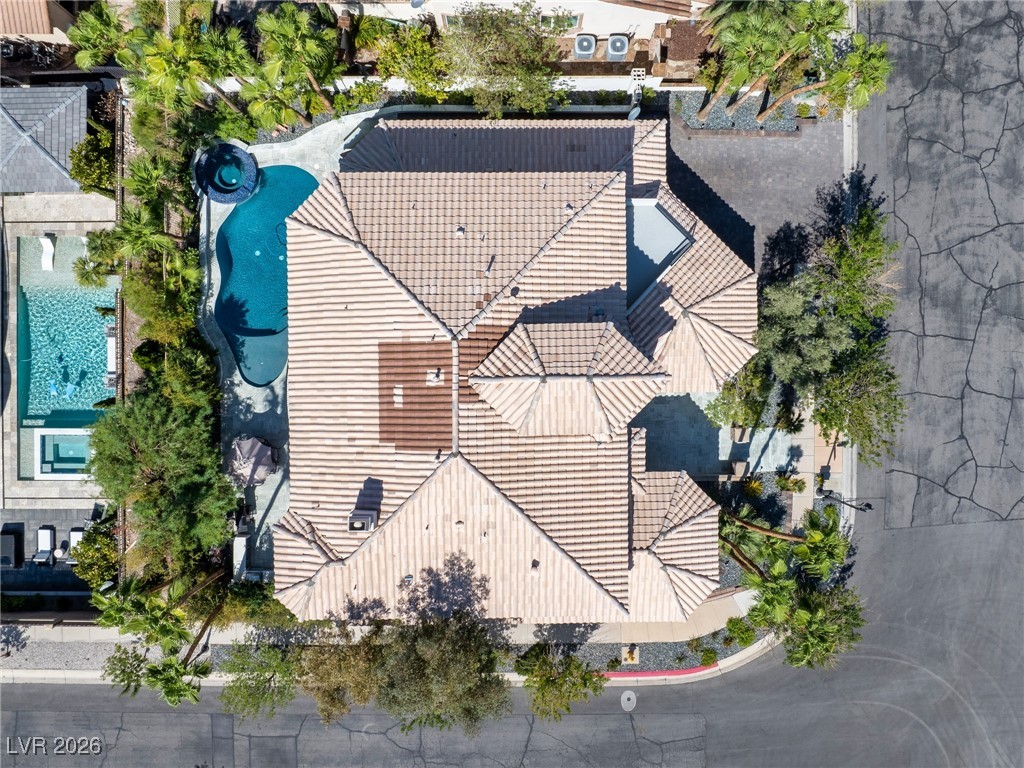 779 Clove Court