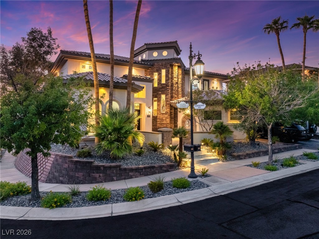 779 Clove Court