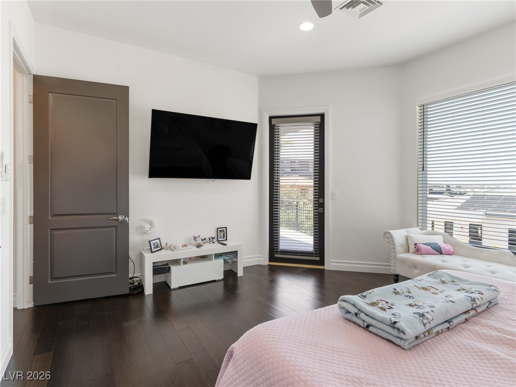 779 Clove Court