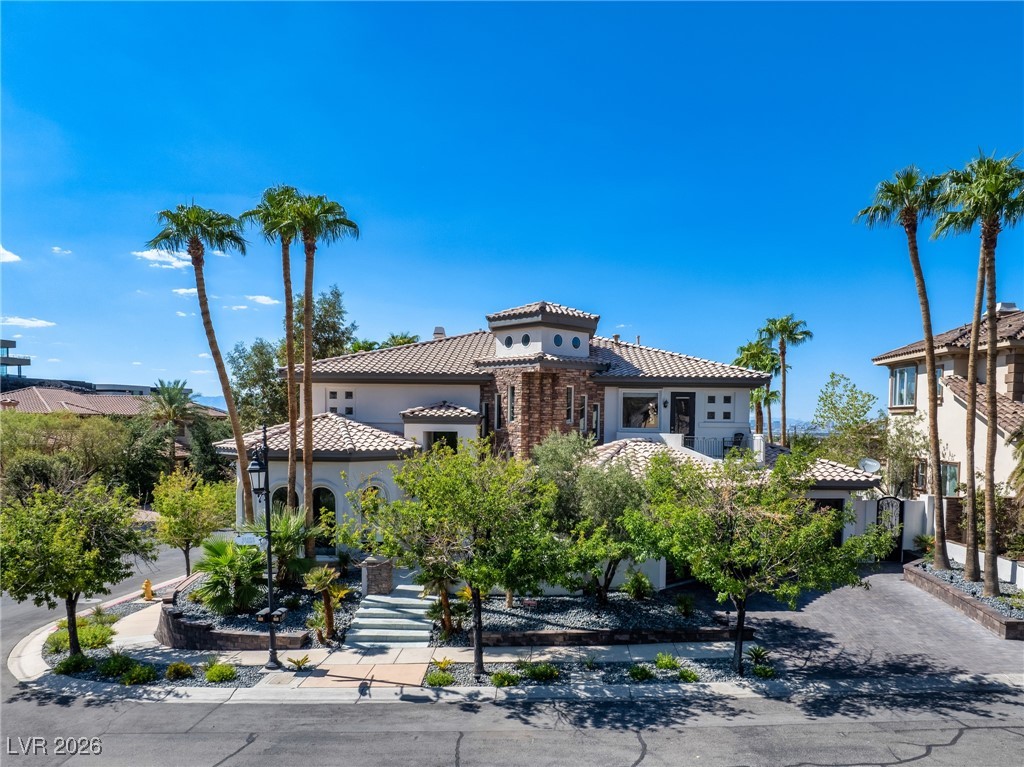 779 Clove Court