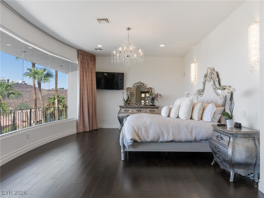 779 Clove Court