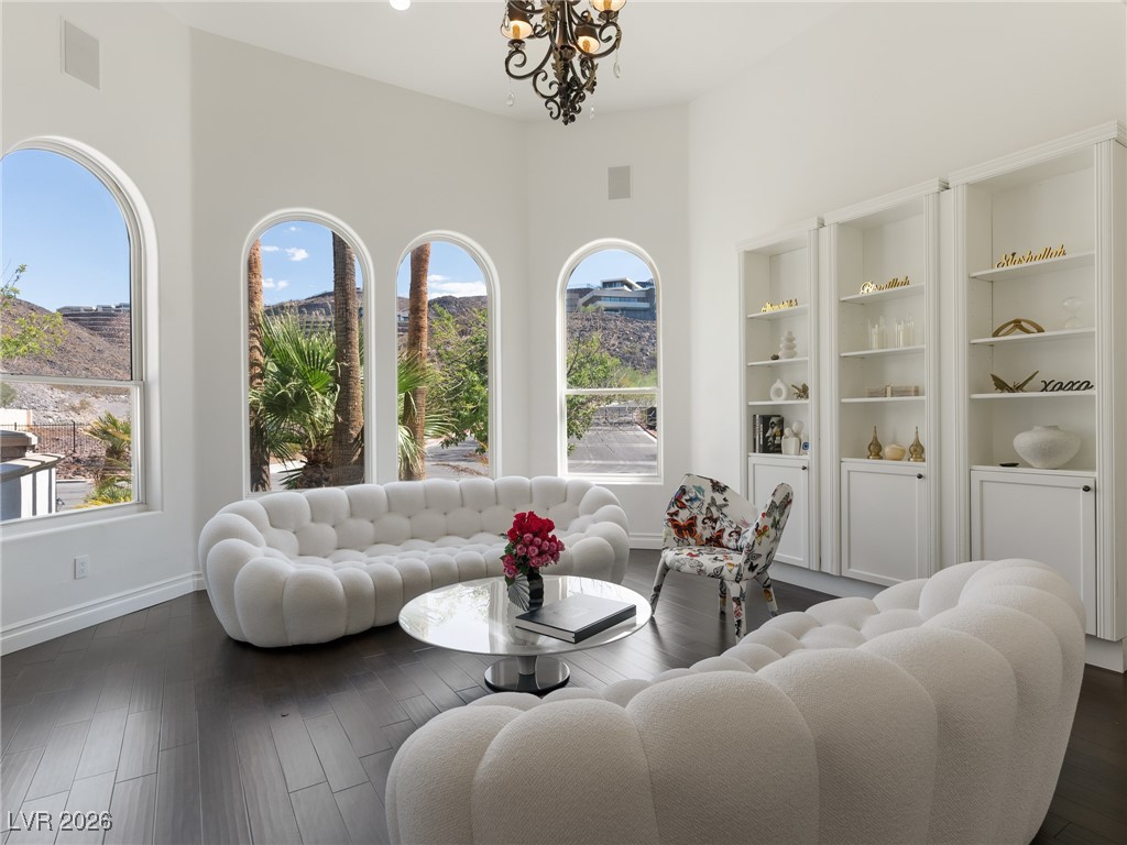 779 Clove Court