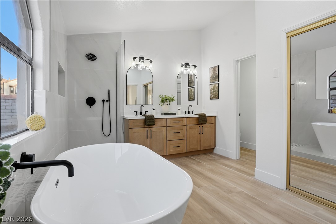 5401 Painted Sunrise Drive