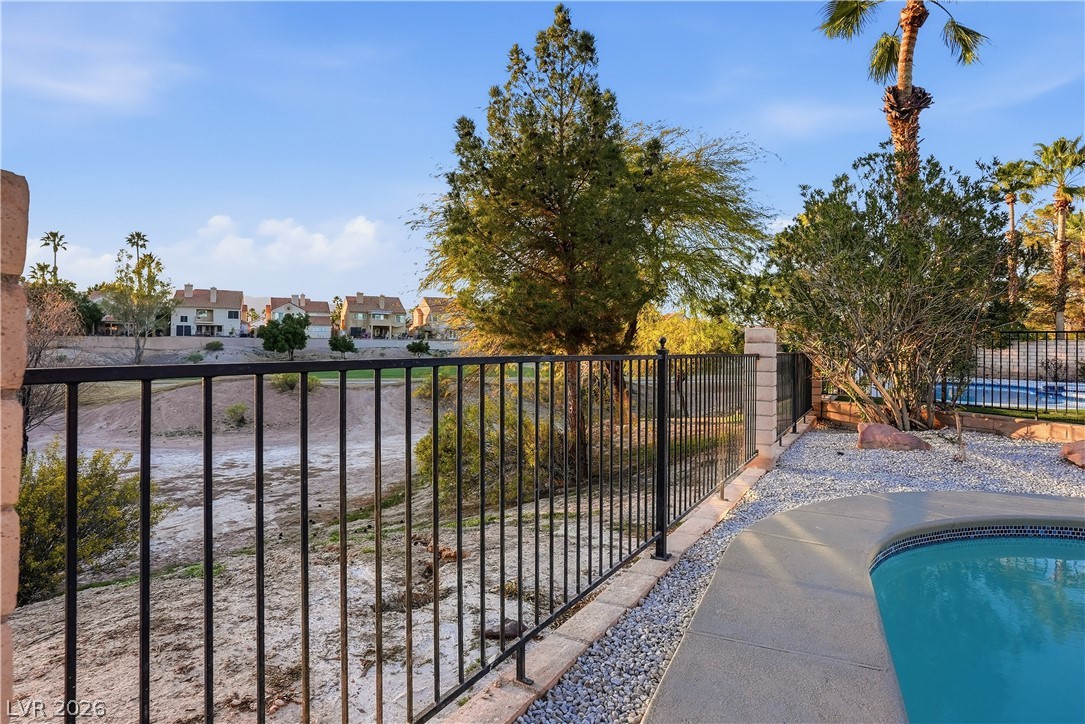 5401 Painted Sunrise Drive