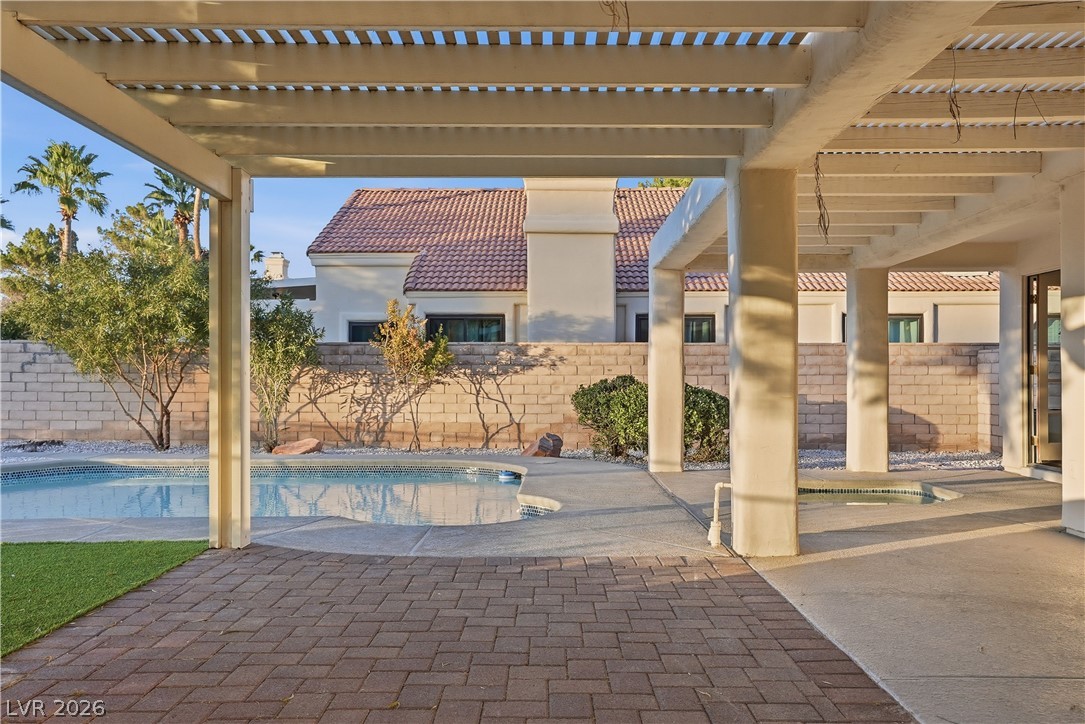 5401 Painted Sunrise Drive