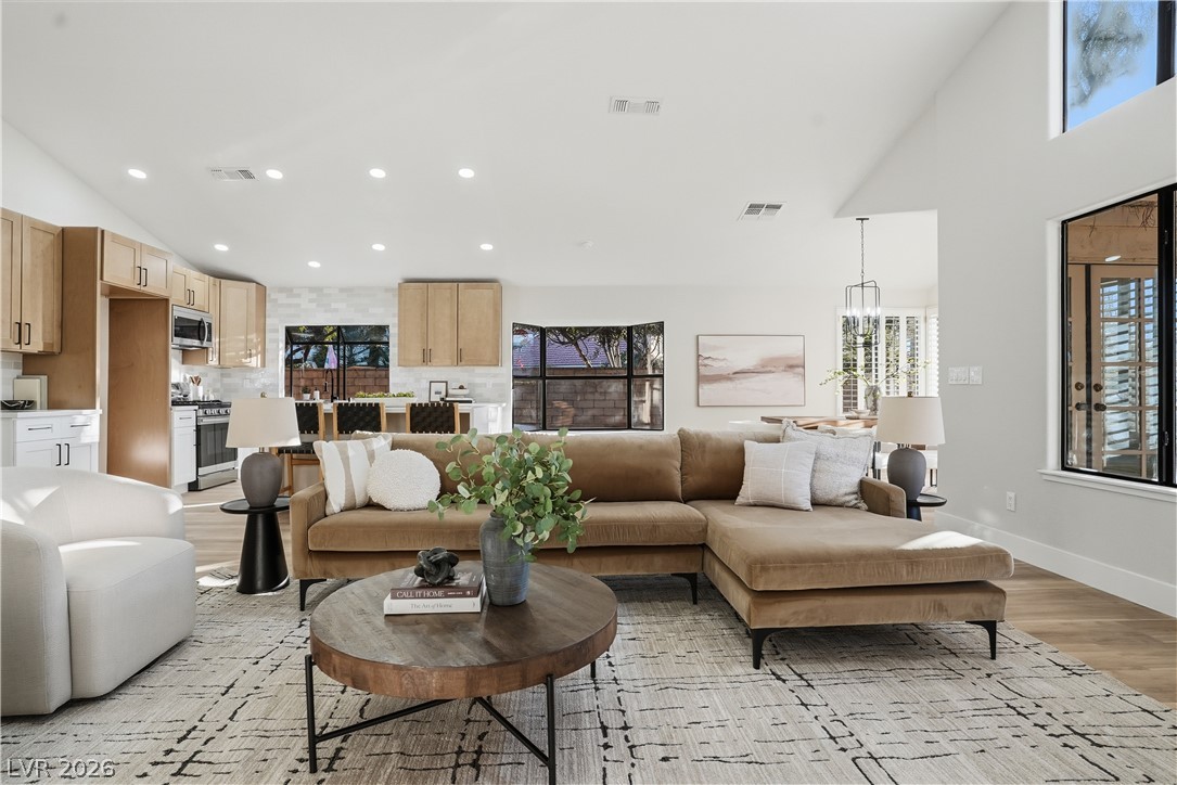 5401 Painted Sunrise Drive