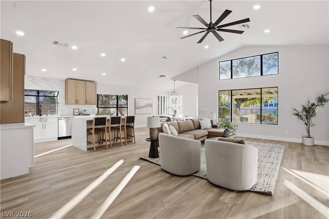 5401 Painted Sunrise Drive