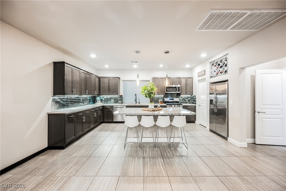 8113 Misty Canyon Avenue