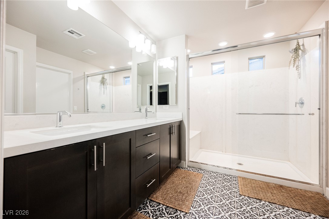 8113 Misty Canyon Avenue