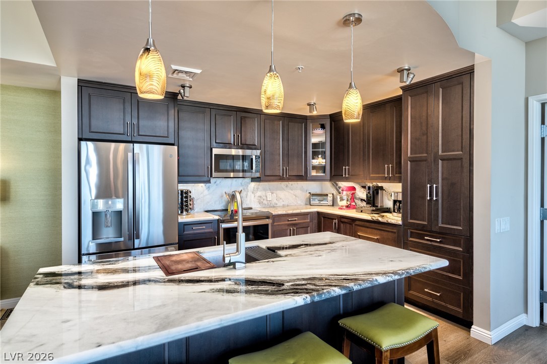 200 West Sahara Avenue 4004