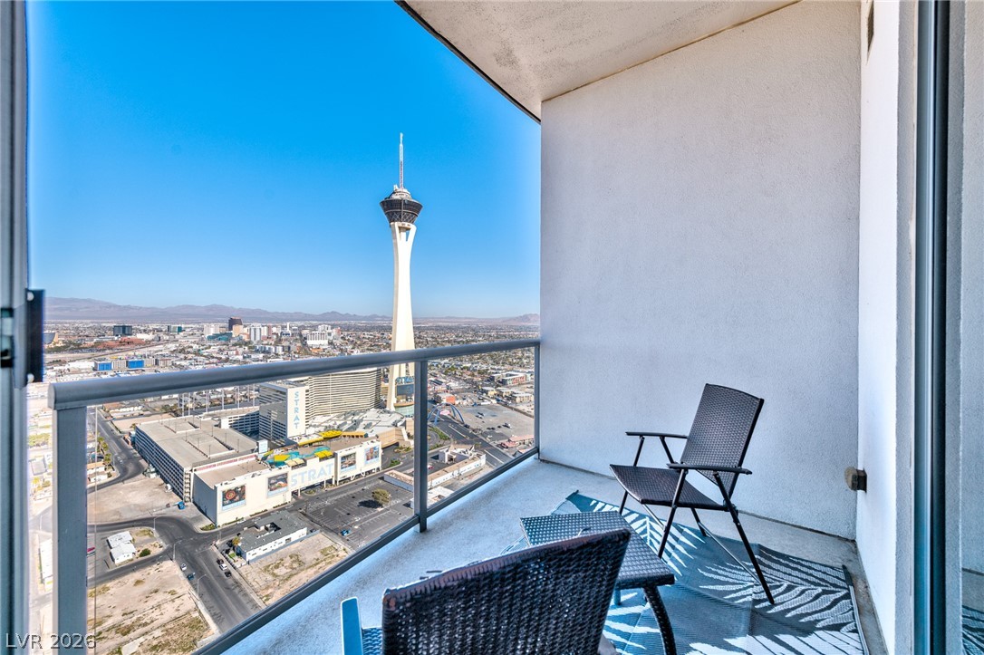 200 West Sahara Avenue 4004