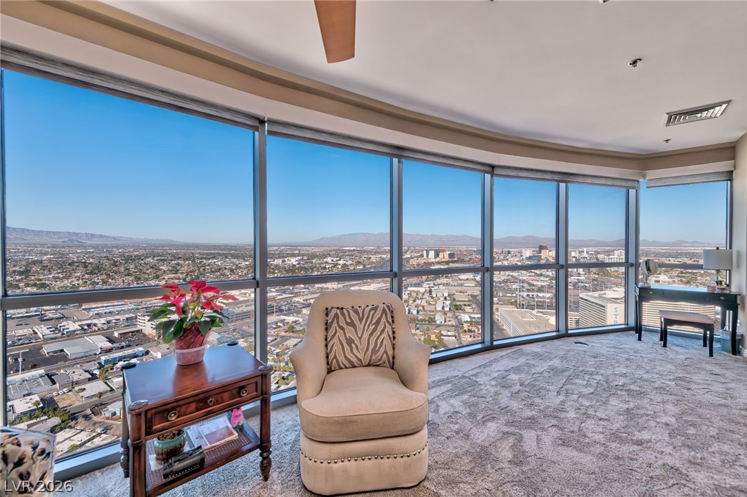 200 West Sahara Avenue 4004