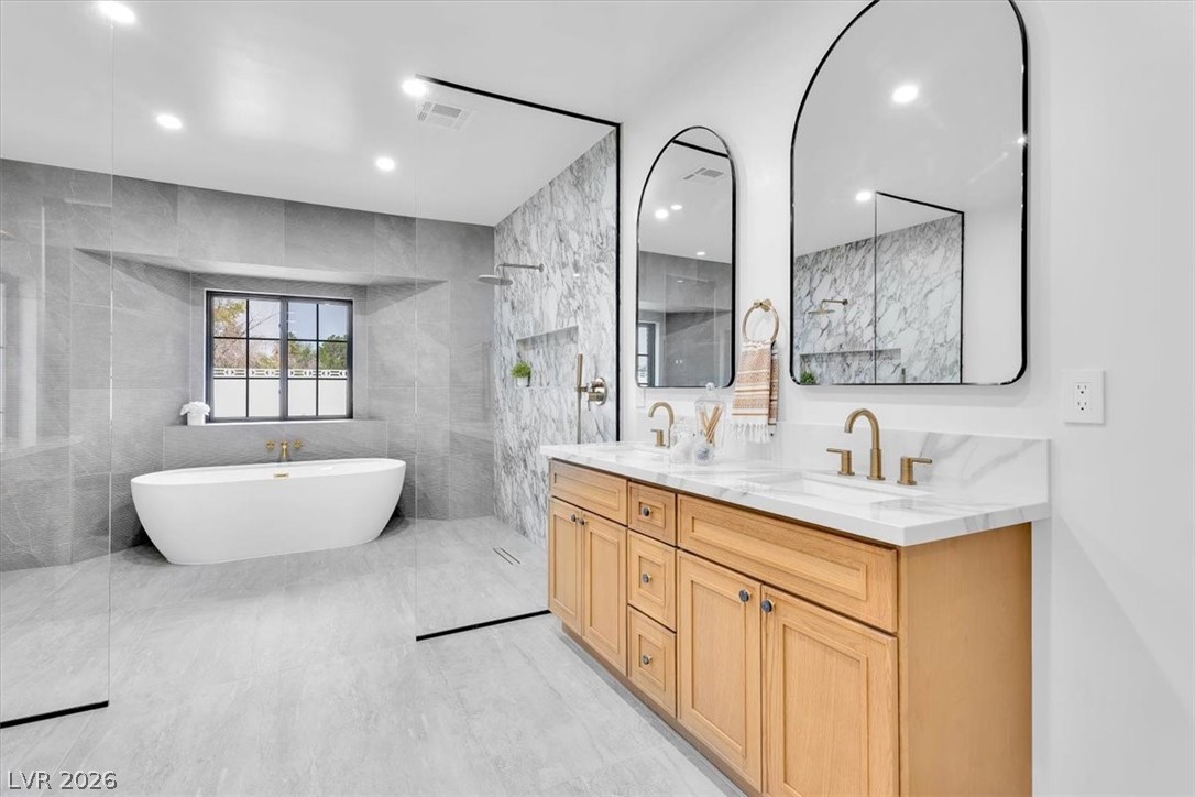 2720 Tioga Pines Circle