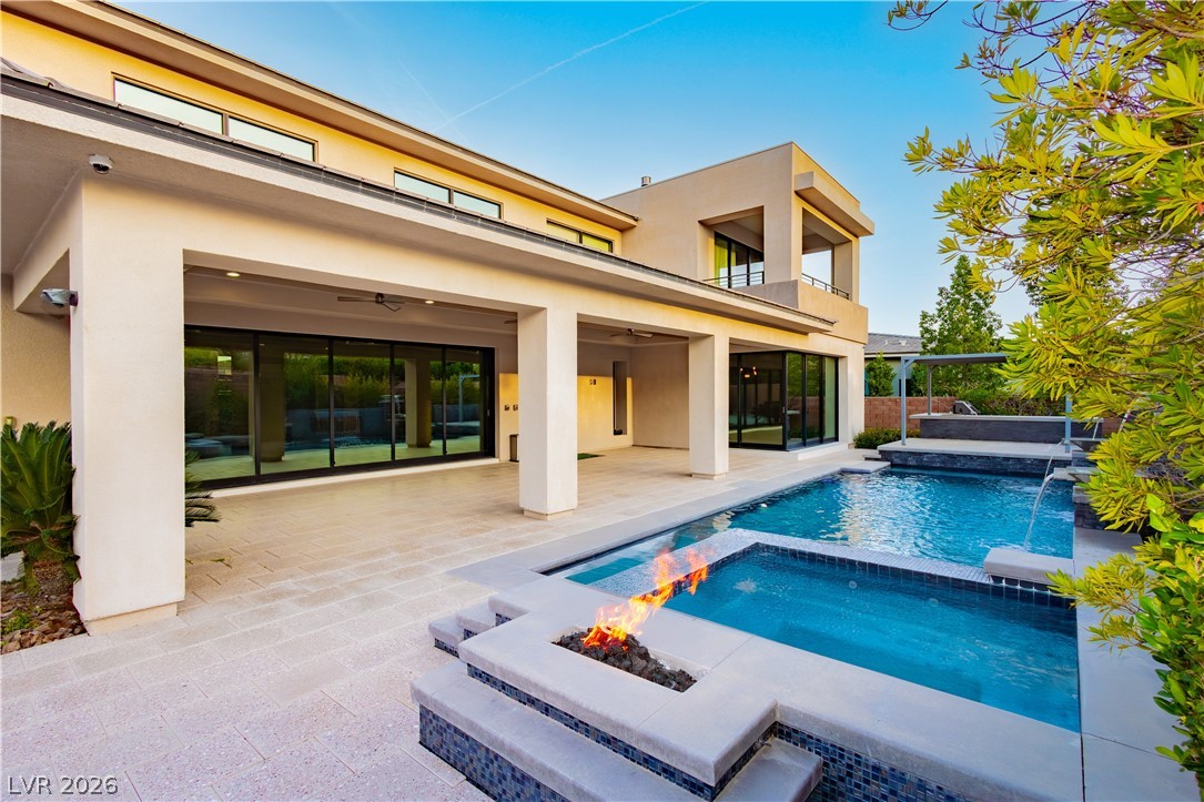 94 Glade Hollow Drive