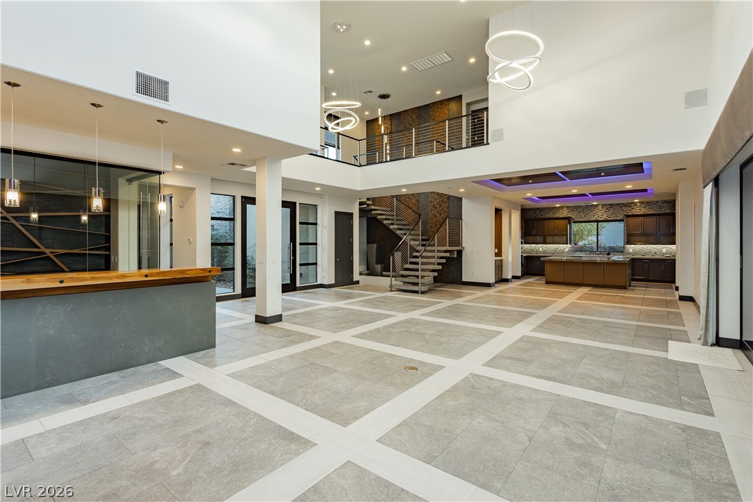 94 Glade Hollow Drive