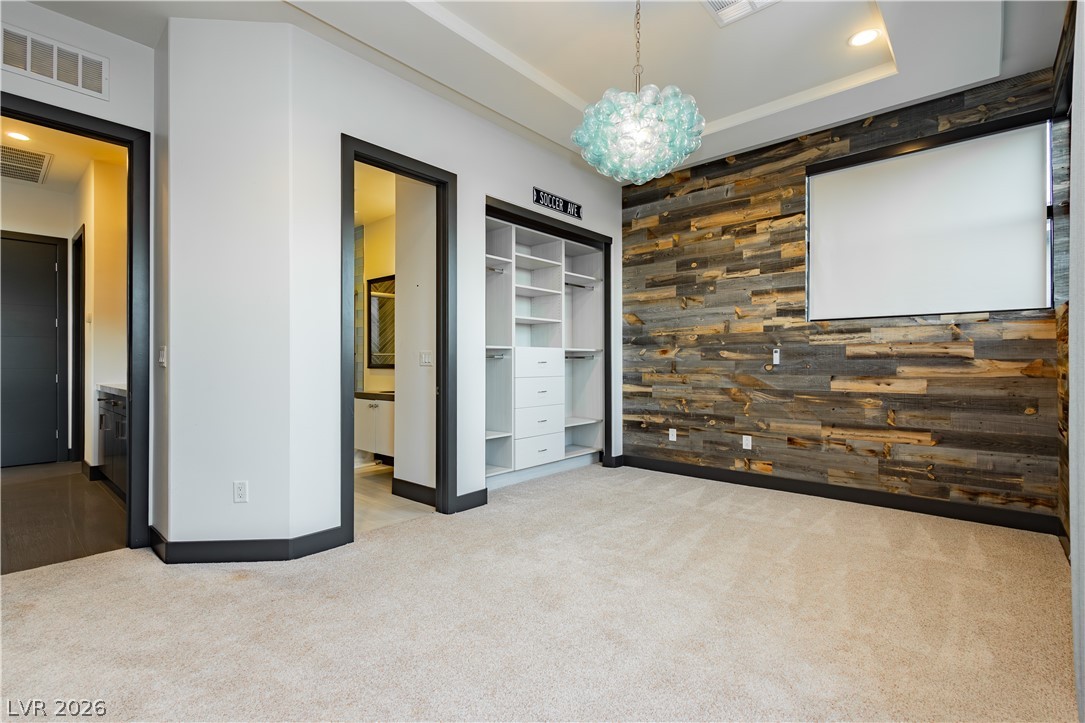 94 Glade Hollow Drive