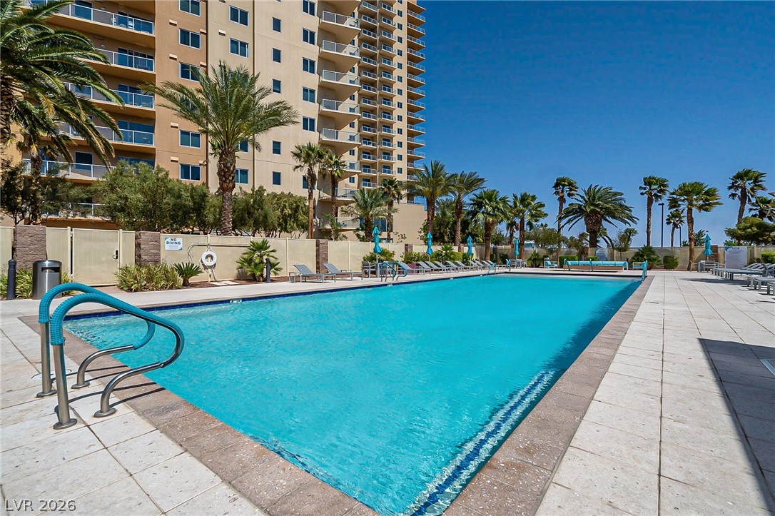 8255 Las Vegas Boulevard 2013