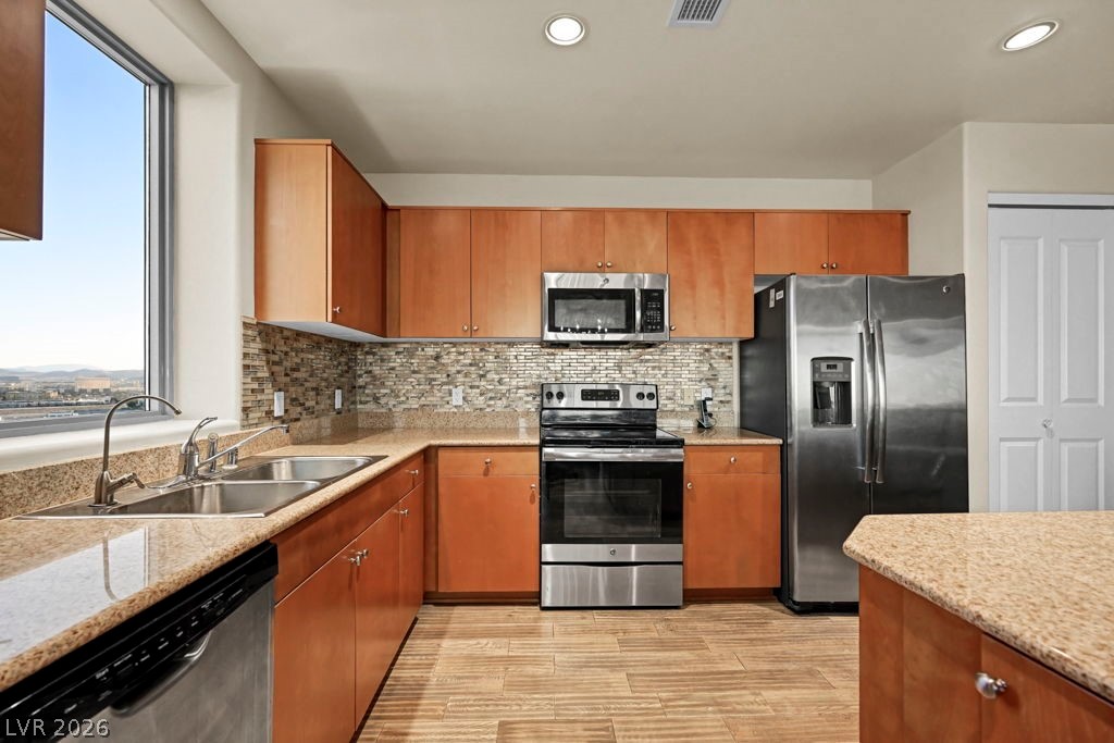 8255 Las Vegas Boulevard 2013