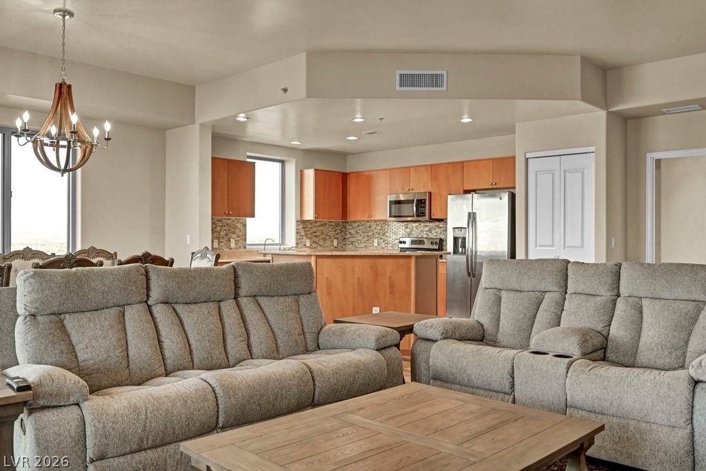 8255 Las Vegas Boulevard 2013