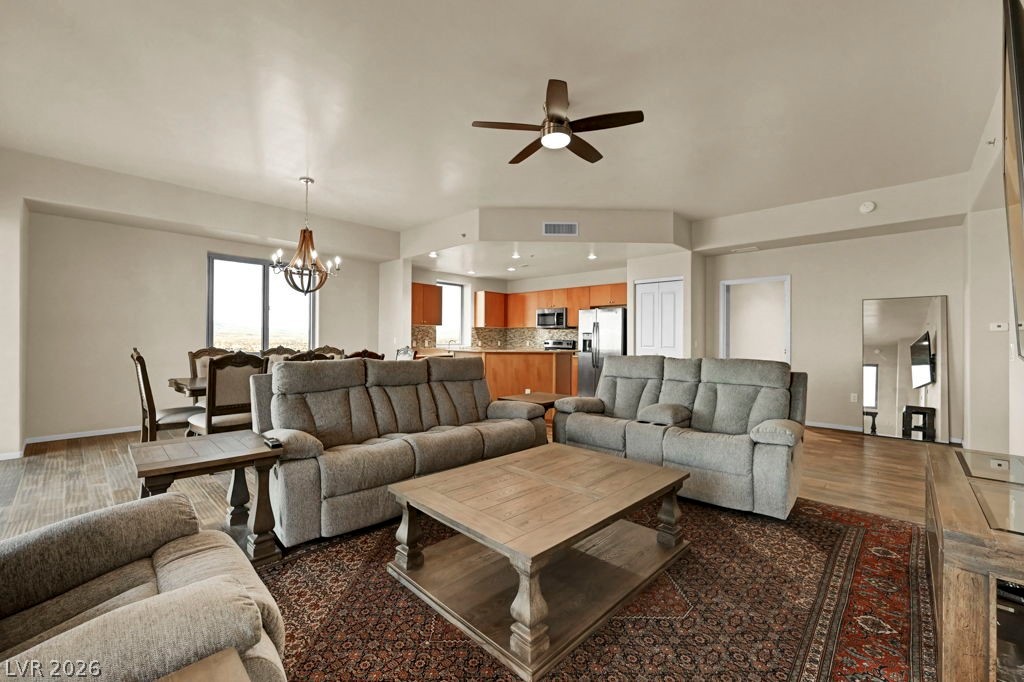 8255 Las Vegas Boulevard 2013