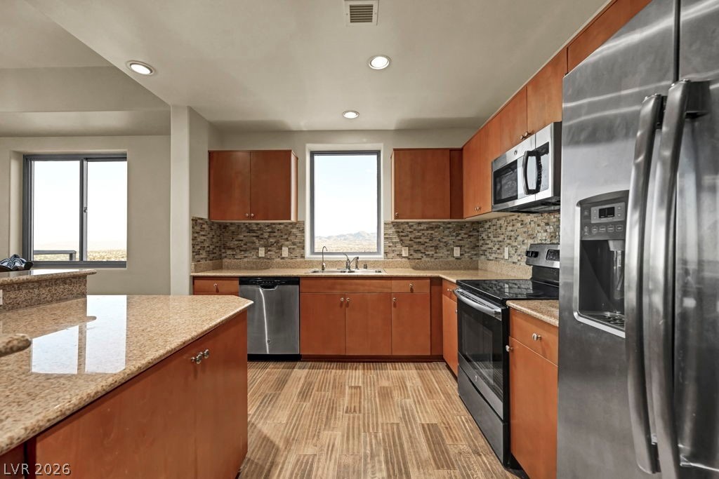 8255 Las Vegas Boulevard 2013