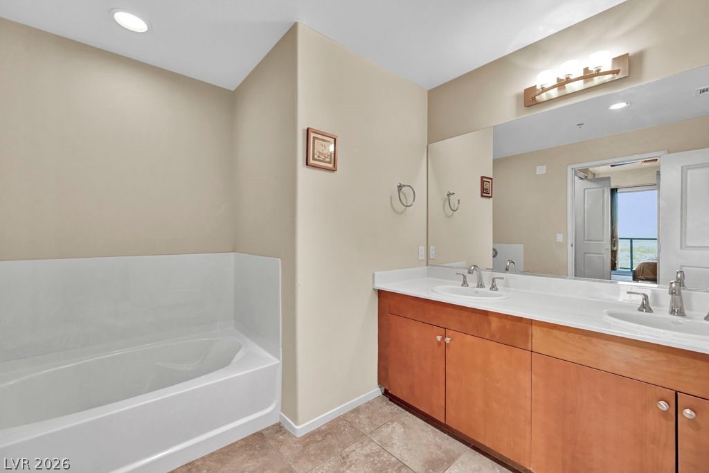 8255 Las Vegas Boulevard 2013