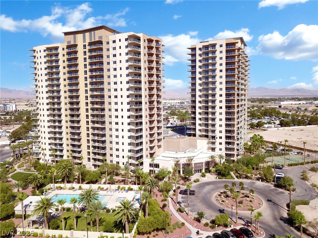 8255 Las Vegas Boulevard 2013