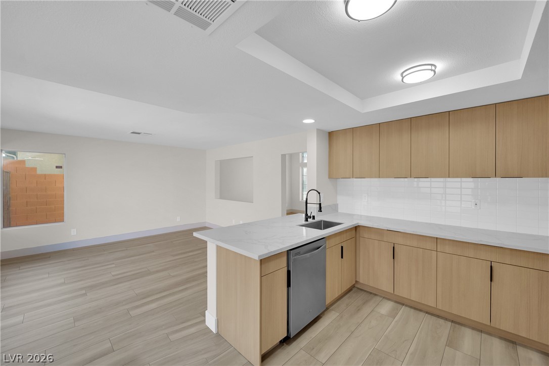 1650 Black Hills Way