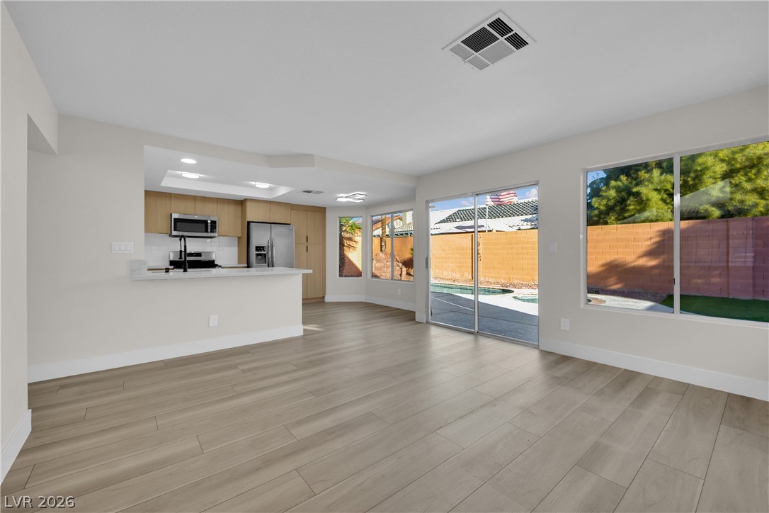 1650 Black Hills Way